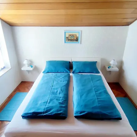 S Pogledom Na I Velikom Terasom Daire *