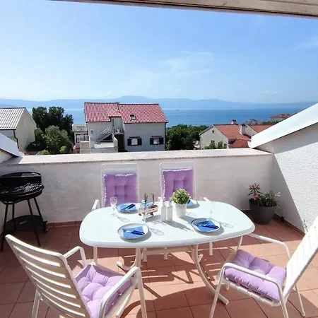 S Pogledom Na I Velikom Terasom *