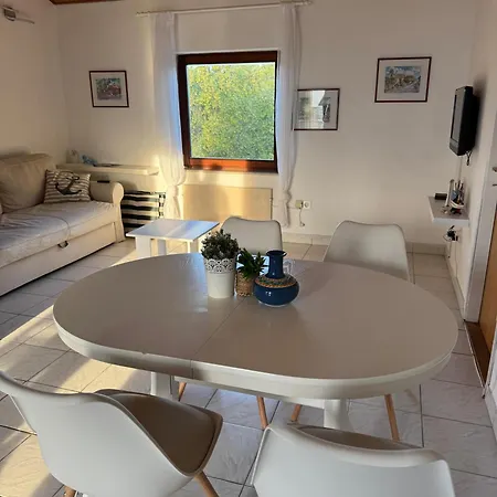 S Pogledom Na I Velikom Terasom *