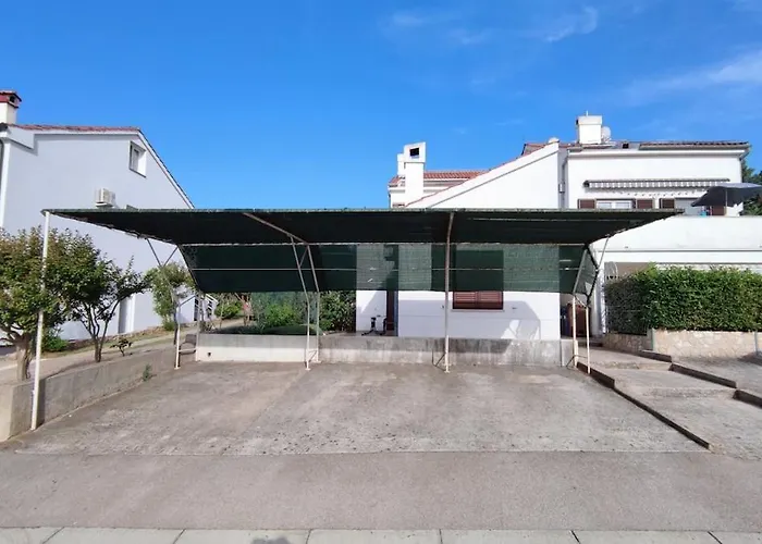 S Pogledom Na I Velikom Terasom 아파트 *