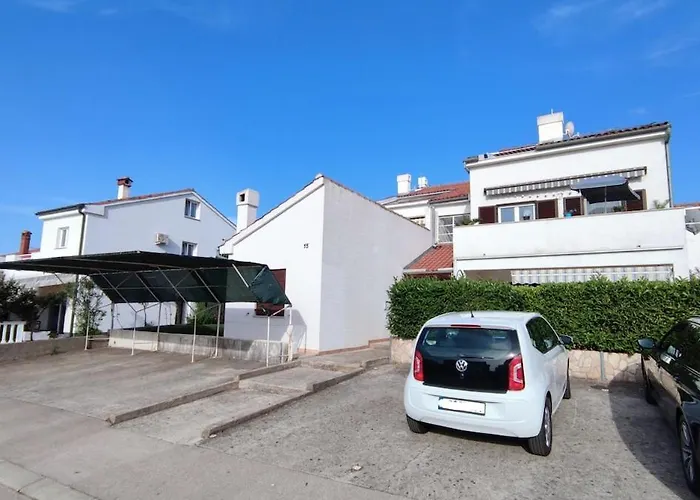 S Pogledom Na I Velikom Terasom *